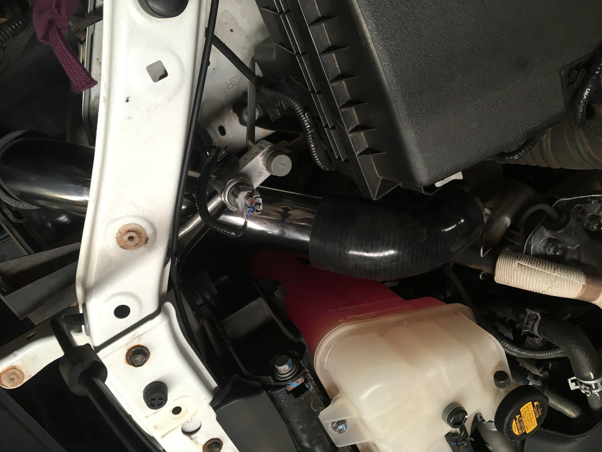 PDI Hilux intercooler core