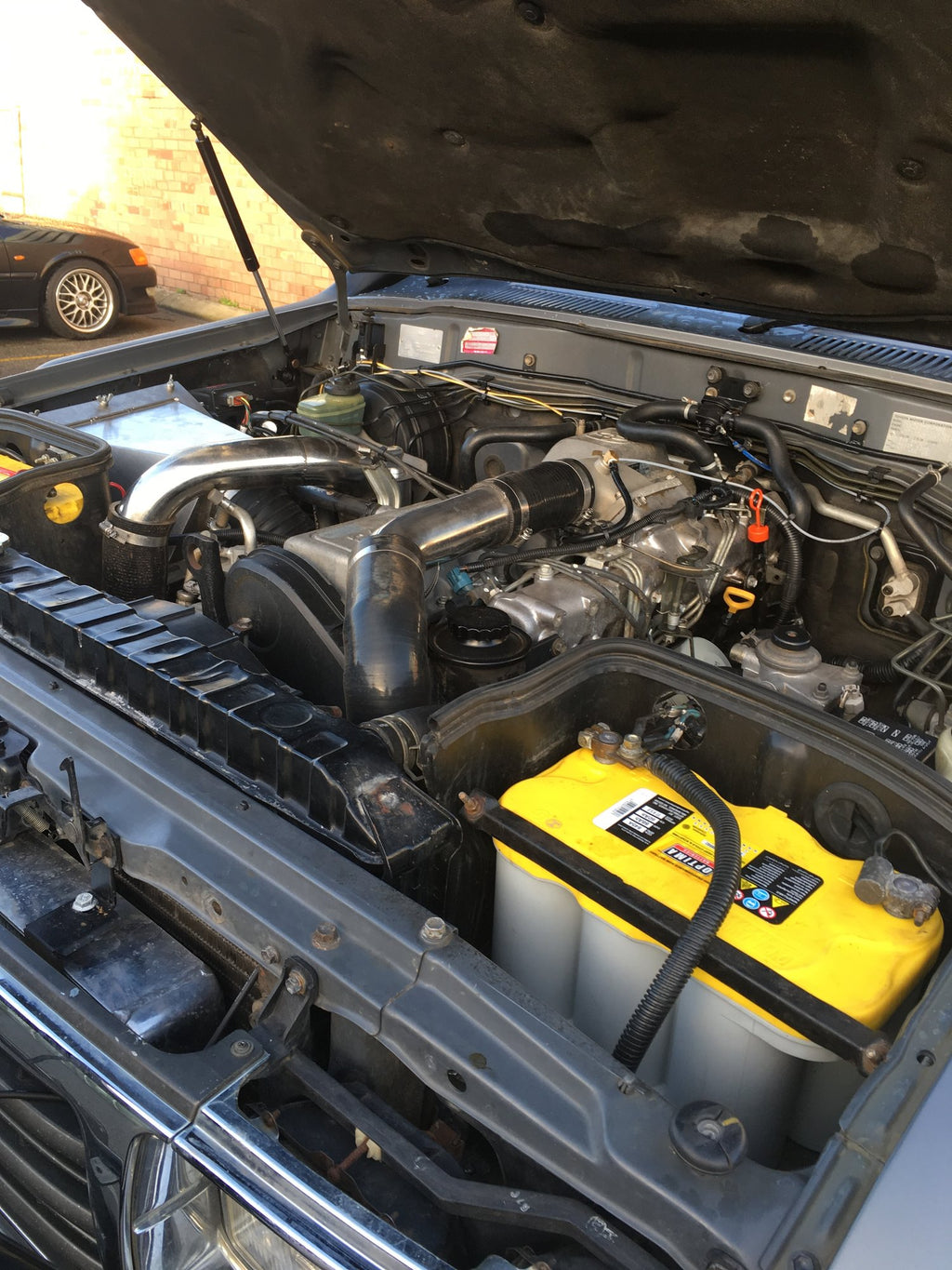 Landcruiser+80+series+Front+mount+PDI+1HDFT+engine+bay