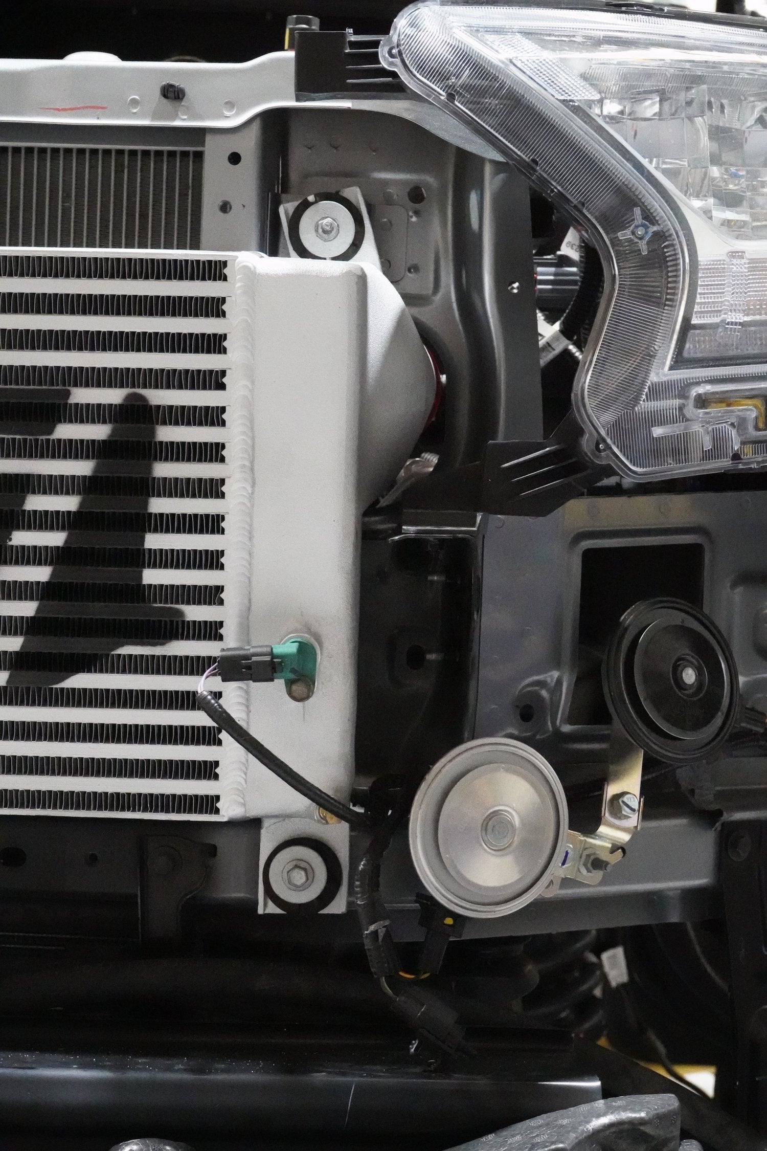 PDI+Ford+Ranger+Front+mount+Intercooler+Kit_Clearance+pass+side