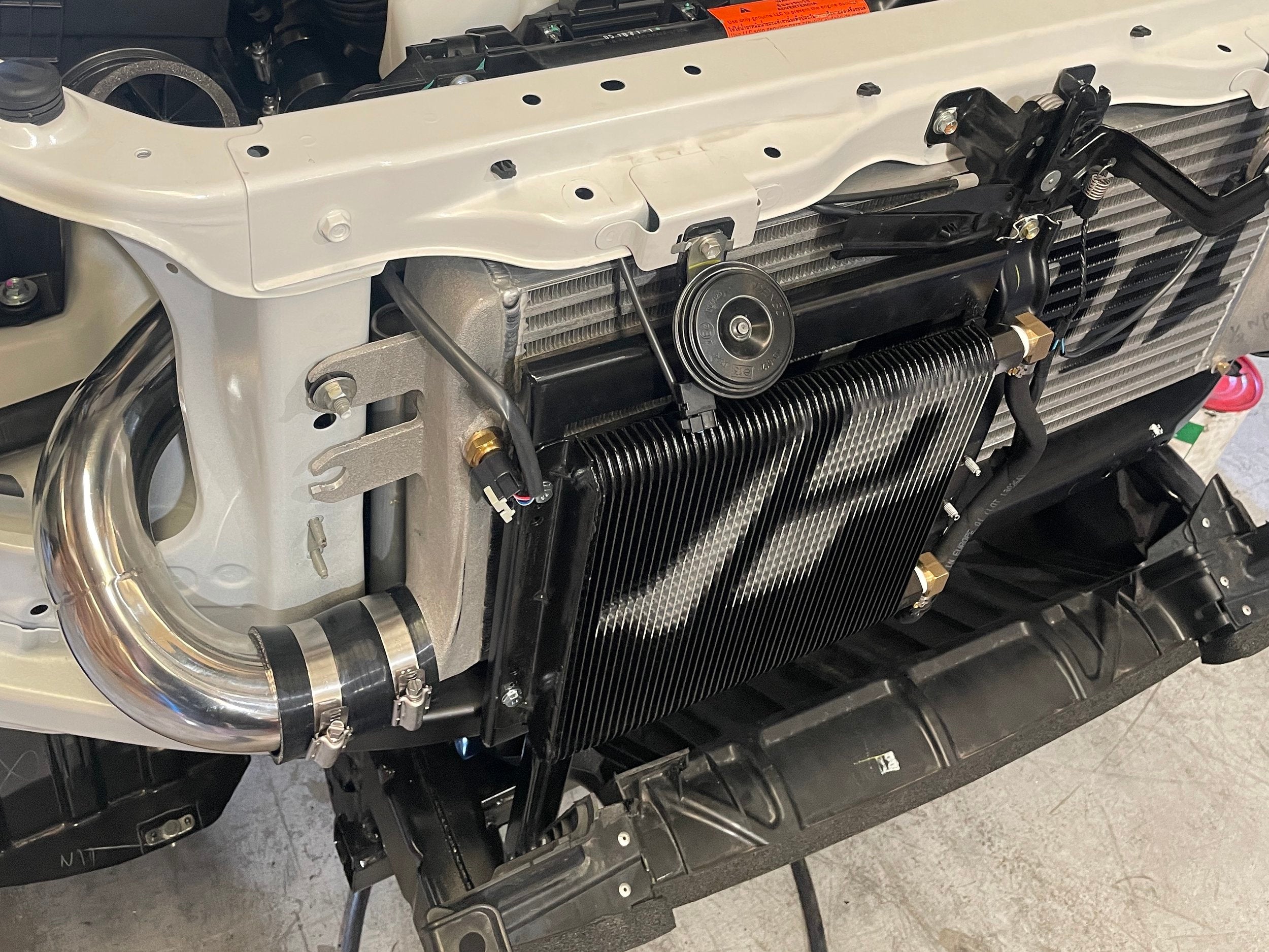 PDI+Heavy+Duty+Transmission+Cooler+2021+Isuzu+MUX+hot+side
