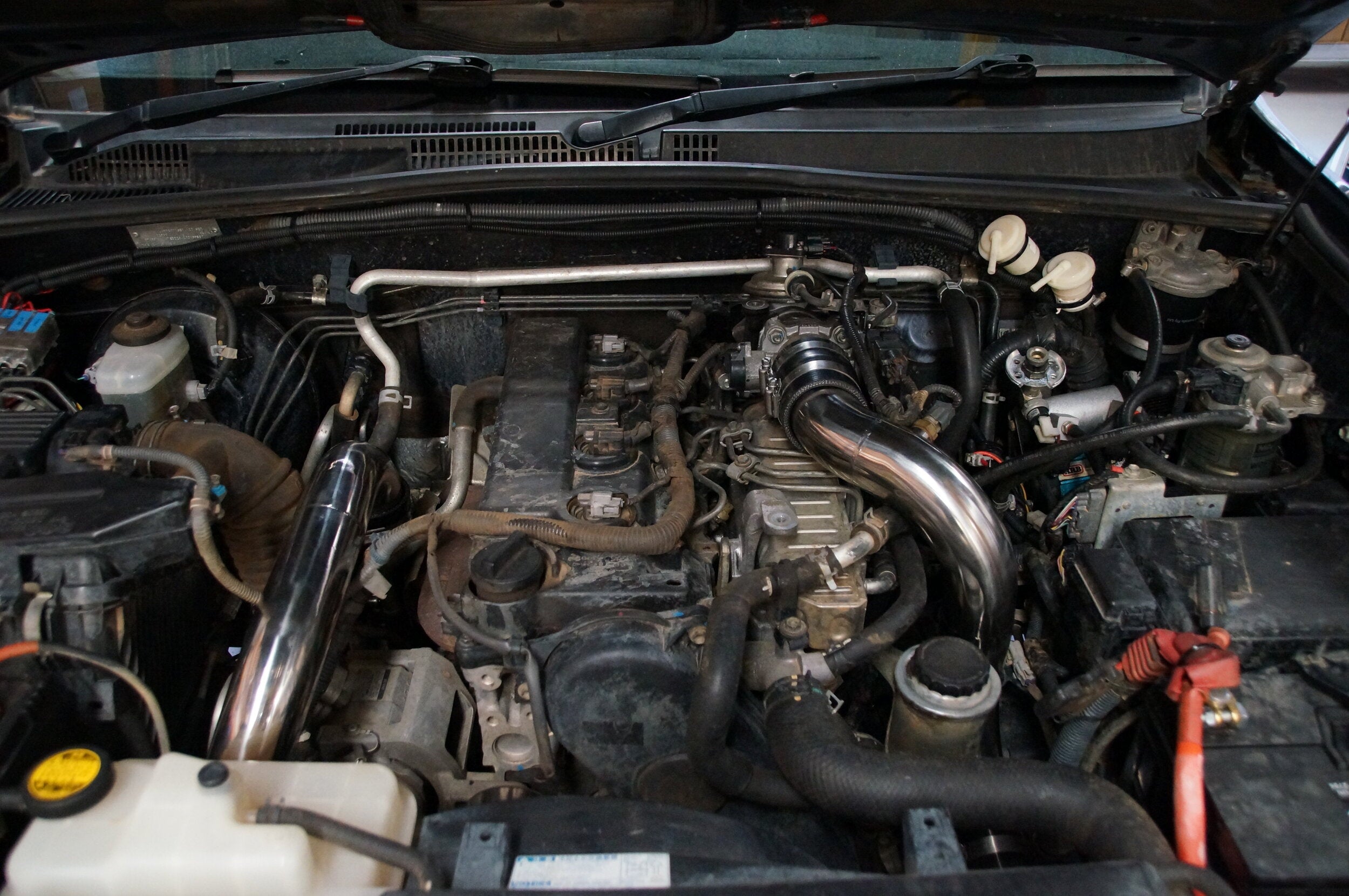 PDI+Prado+120+series+front+mount+intercooler+engine+bay